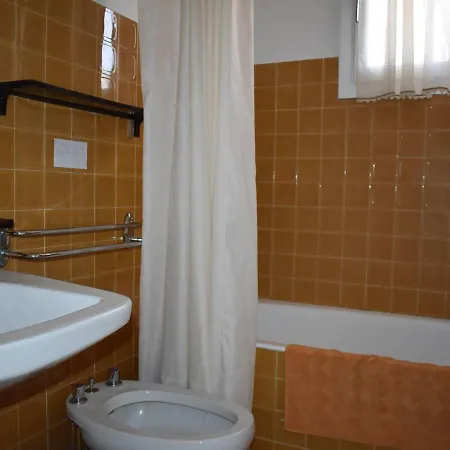 Spacieux 3 Pieces A Font-romeu, 6 Personnes, Balcon Vue Pyrenees - Fr-1-580-100 *